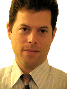 Gil-Portrait Gil Dekel, PhD