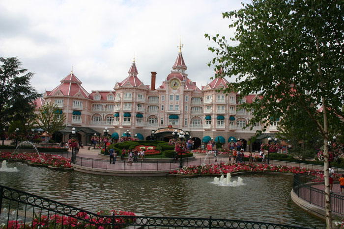 Disneyland Hotel DisneyLand Park 18 Aug 2011 (Photo by Gil Dekel) (83)
