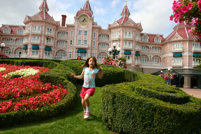 Disneyland Hotel DisneyLand Park 18 Aug 2011 (Photo by Gil Dekel) (87)