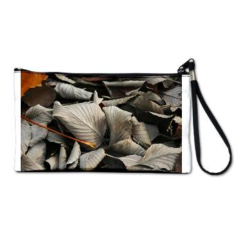 crispy leaves - clutch bag