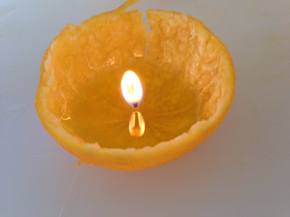 Make a candle from a clementine or an orange!