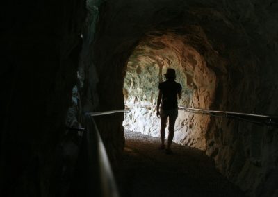 Rosh HaNikra. Caves and tunnels formed by the sea in the soft chalk rock. Israel. (Photo: Gil Dekel, 2019).