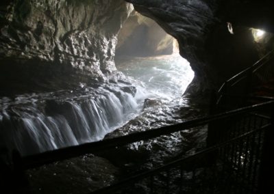 Rosh HaNikra. Caves and tunnels formed by the sea in the soft chalk rock. Israel. (Photo: Gil Dekel, 2019).